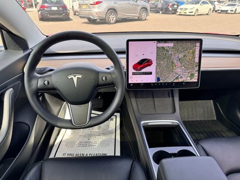 Used 2021 Tesla Model 3 Standard Range Plus image 16