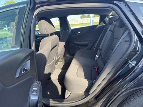 Used 2022 Chevrolet Malibu LT image 10