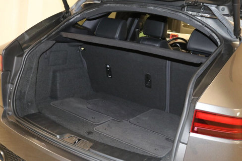 Used 2020 Jaguar E-PACE SE image 72