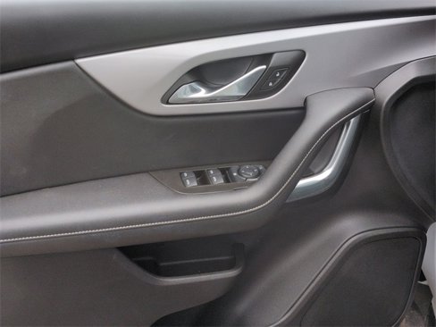 Used 2023 Chevrolet Blazer LT image 19
