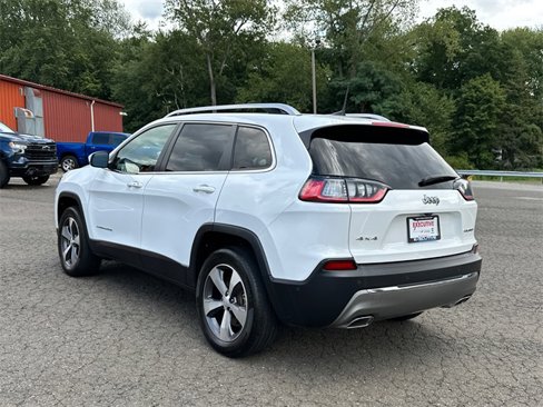 Used 2021 Jeep Cherokee Limited image 2