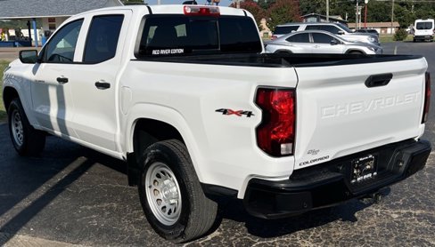Used 2025 Chevrolet Colorado W/T w/ Advanced Trailering Package image 6