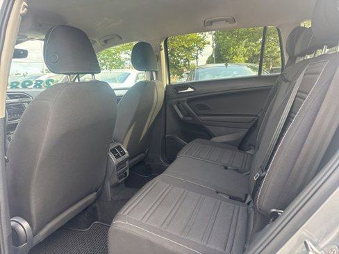 Certified 2024 Volkswagen Tiguan S image 15