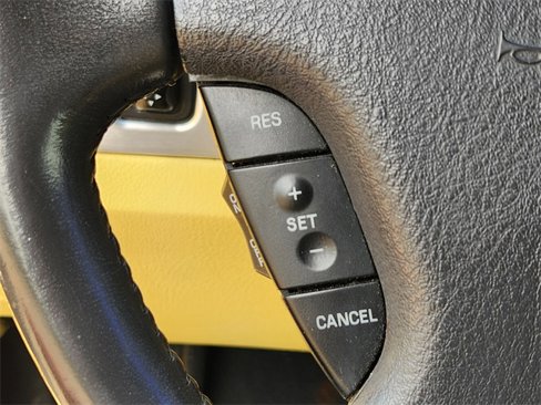 Used 2002 Ford Thunderbird image 27