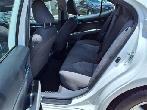 Used 2023 Toyota Camry LE image 15