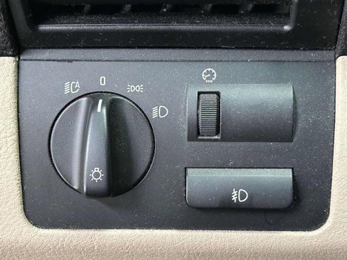 Used 2004 BMW X5 3.0i image 24