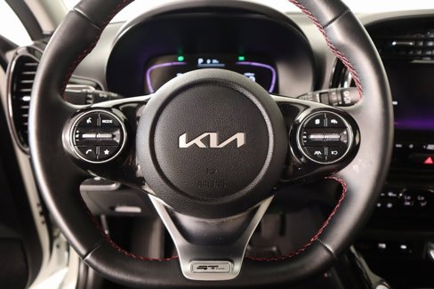 Used 2024 Kia Soul GT-Line image 3