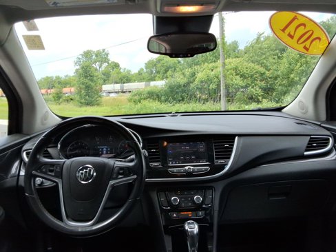Used 2021 Buick Encore Preferred image 12