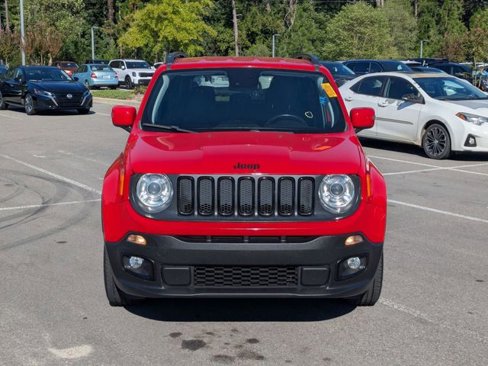 Used 2018 Jeep Renegade Altitude w/ Advanced Technology Group image 8