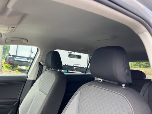 Certified 2021 Volkswagen Tiguan S image 11