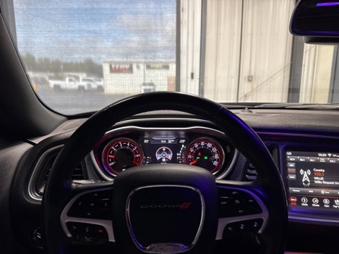 Used 2018 Dodge Challenger SXT Plus image 10