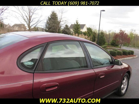 Used 2004 Ford Taurus SES image 34