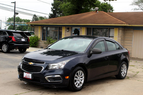 Used 2015 Chevrolet Cruze LS image 5