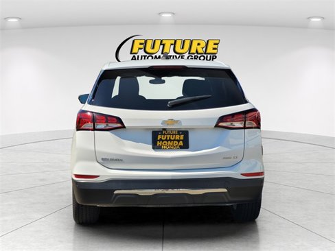 Used 2024 Chevrolet Equinox LT image 8