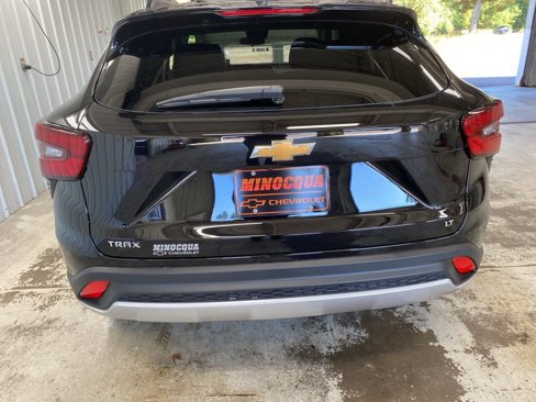New 2025 Chevrolet Trax LT w/ LT Convenience Package image 7