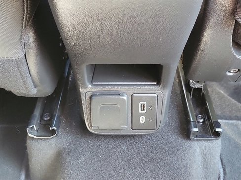 Certified 2021 Chevrolet TrailBlazer RS w/ Technology Package image 26