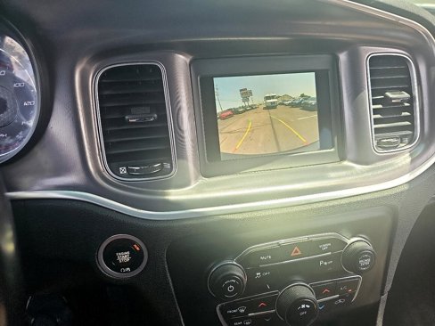 Used 2020 Dodge Charger SXT image 19