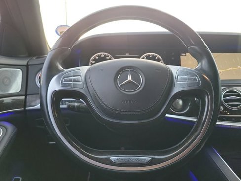 Used 2015 Mercedes-Benz S 550 Sedan image 25