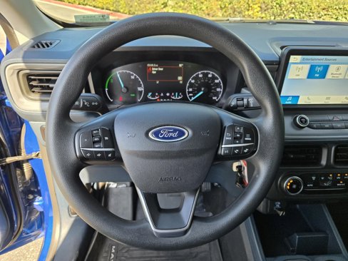 Used 2023 Ford Maverick XL image 16