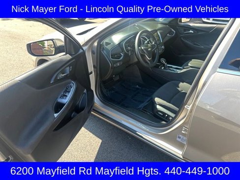 Used 2023 Chevrolet Malibu LT image 13