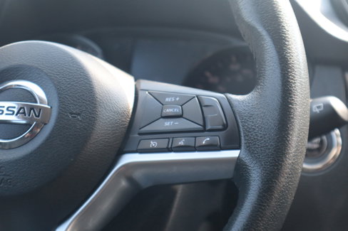 Used 2019 Nissan Rogue SV image 16
