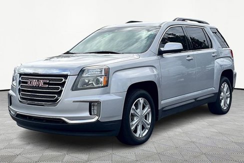 Used 2017 GMC Terrain SLE w/ Driver Alert Package I image 2