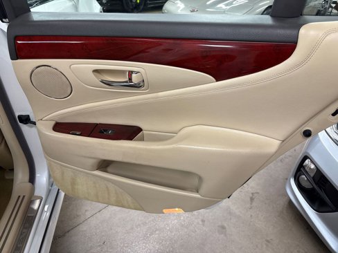 Used 2012 Lexus LS 460 AWD image 46