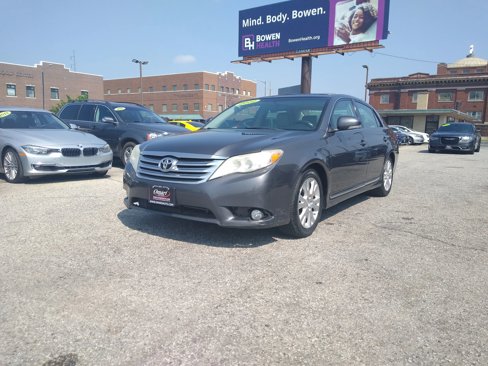 Used 2012 Toyota Avalon image 3