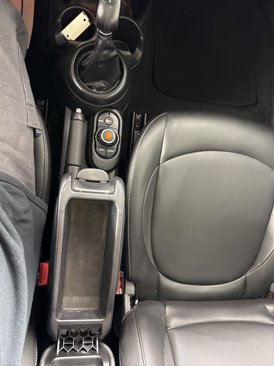 Used 2019 MINI Cooper 2-Door Hardtop image 22