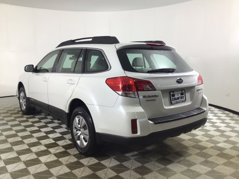 Used 2013 Subaru Outback 2.5i image 5