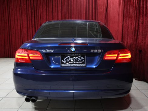 Used 2011 BMW 328i Convertible image 11