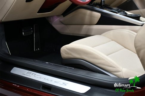 Used 2021 Porsche 911 Targa 4S Heritage Design image 32