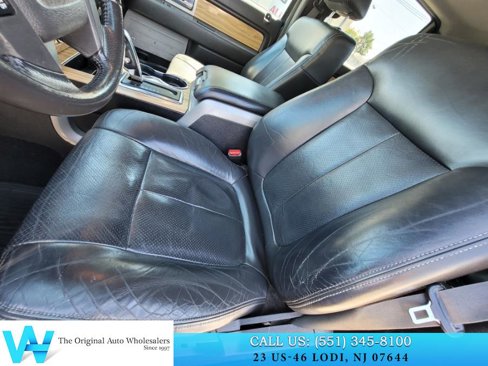 Used 2011 Ford F150 Lariat w/ Lariat Chrome Pkg image 11