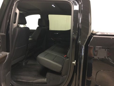 Used 2019 Chevrolet Silverado 1500 LT w/ All-Star Edition image 21
