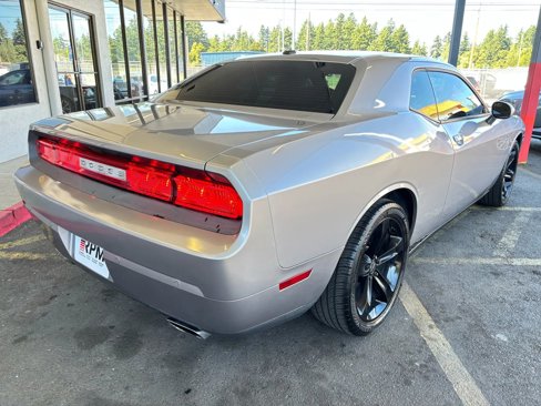 Used 2013 Dodge Challenger SXT Plus image 7