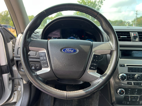 Used 2012 Ford Fusion SEL image 18