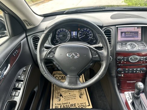 Used 2017 INFINITI QX50 AWD w/ Premium Plus Package image 24