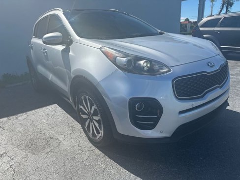Used 2017 Kia Sportage EX w/ EX Technology Package image 7