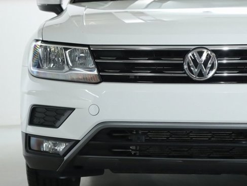 Used 2019 Volkswagen Tiguan SEL image 7