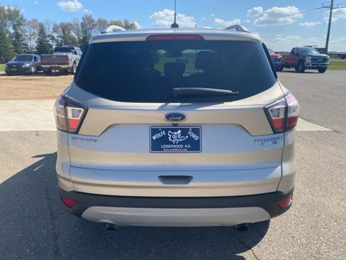 Used 2017 Ford Escape Titanium image 18