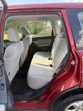 Used 2016 Subaru Forester 2.5i image 17