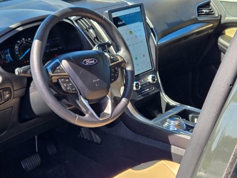 Used 2024 Ford Edge SEL w/ Convenience Package image 25