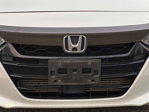 Used 2019 Honda Accord Sport image 6
