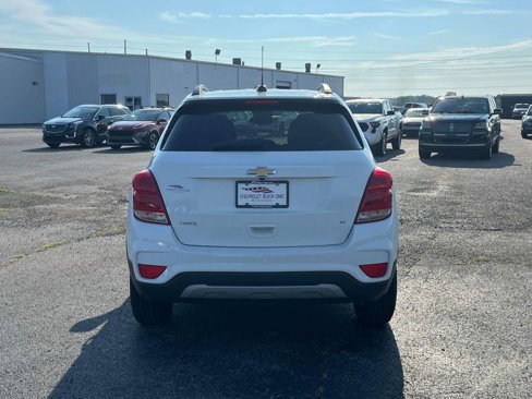 Used 2020 Chevrolet Trax LT image 6