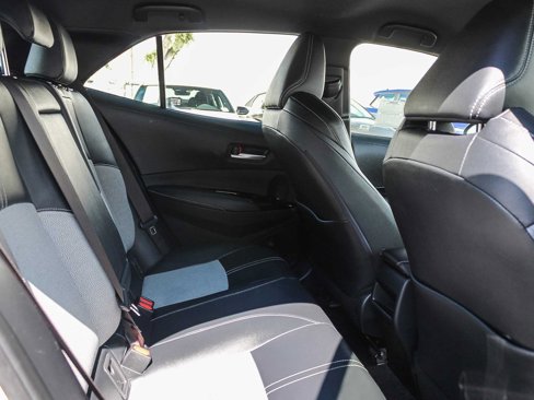 Used 2020 Toyota Corolla XSE image 17
