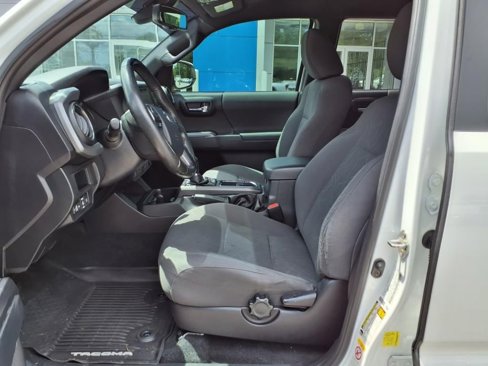 Used 2019 Toyota Tacoma TRD Off-Road image 11