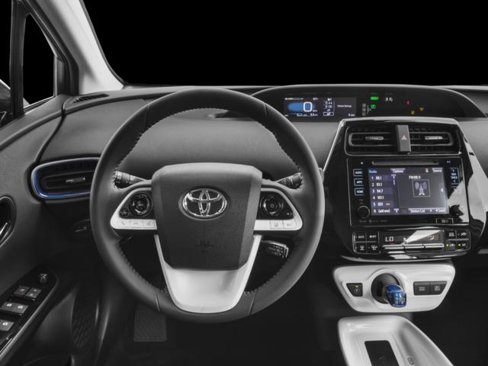 Certified 2017 Toyota Prius Four Touring image 4