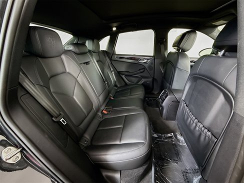Used 2025 Porsche Macan image 21
