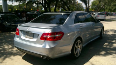 Used 2013 Mercedes-Benz E 350 Sedan image 5