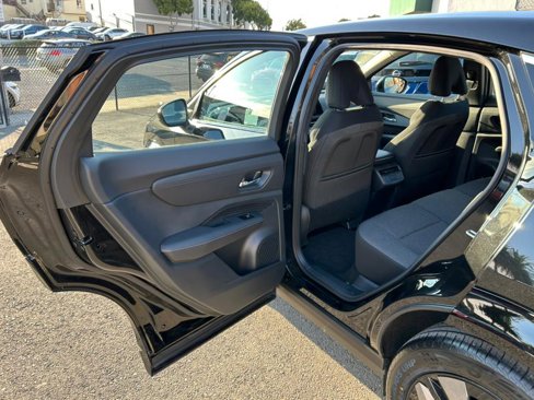 Used 2024 Nissan Ariya FWD image 51